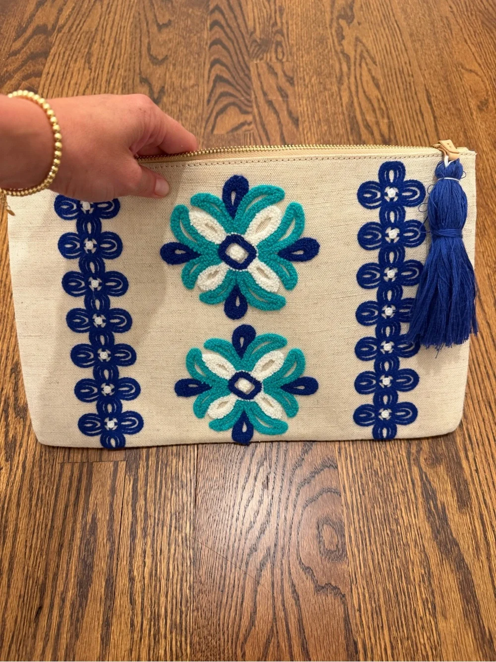 Vineyard Vines Navy and White Striped Zip Pouch with Pink Logo Patch